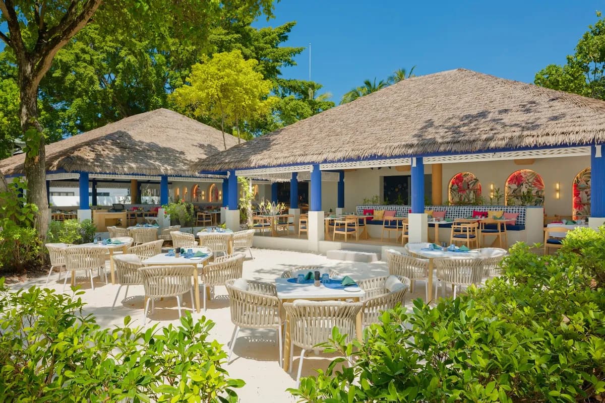 Eri Maldives exterior